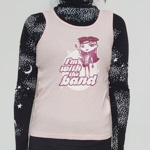 Old Navy pink tank I'm with the band